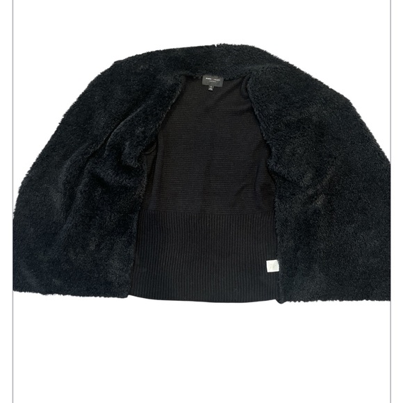 Romeo & Juliet Couture Large Faux Fur & Suede Black Cardigan - Picture 8 of 10